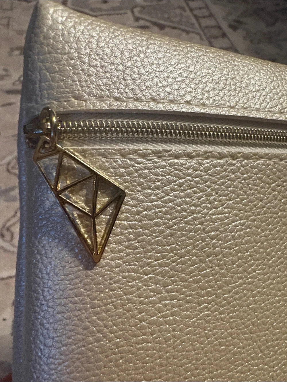 Etihad Airways 20th Anniversary limited edition amenity bag